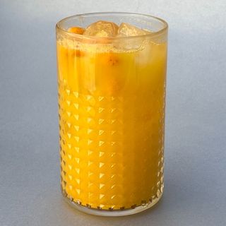 Limunada od pasjeg trna i manga