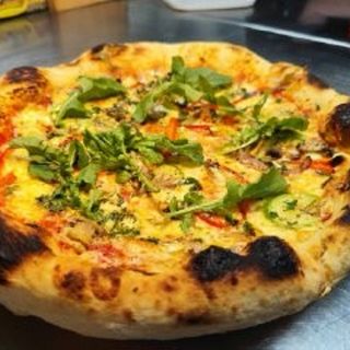 Pizza  Vegeteriana  srednja (33cm)