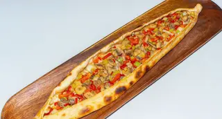 Vegetarian pide