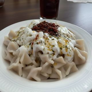 Pişmiş El Yapımı Kıymalı Mantı