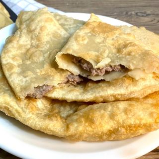 Çi Börek Kıymalı ( Çi Börek sa mesom )