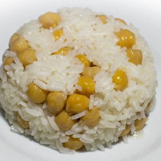 Nohutlu Pilav ( Leblejie i pirinać )