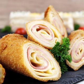 Pohovana palačinka sa šunkom i sirom