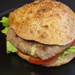 Juneća Gurmanska pljeskavica