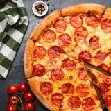 Diavolo pizza + Coca Cola