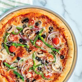 Pizza Vegetariana  + Coca Cola