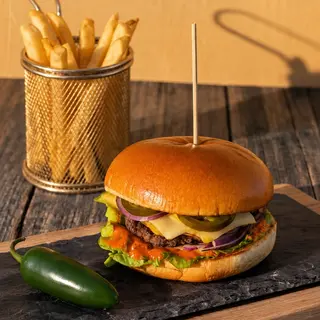 Burger “Mexicano” + pomfrit 450g