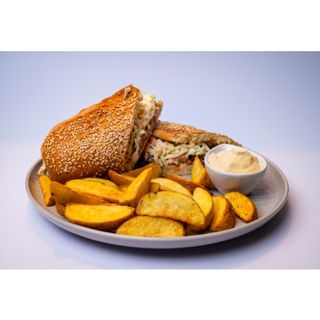 Sendvič sa čupkanom svinjetinom 500gr