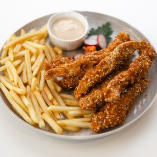 Cornflakes chicken sticks