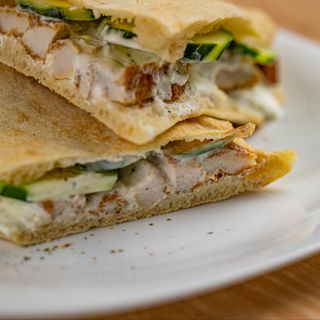 Crispy chicken sandwich 500g