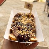 Fluffy Schwarzwald, porcija 10 Fluffy palačinkica