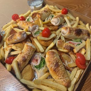 Snack box