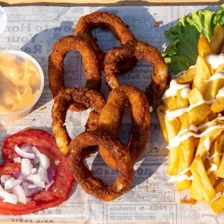 Pohovani luk-pomfrit