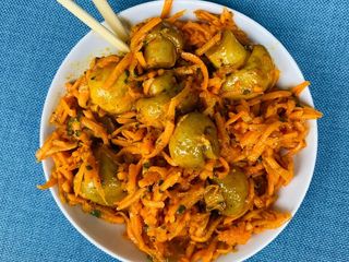 Korejska šargarepa sa kiselim pečurkama