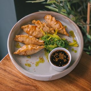 Gioza sa škampima (Kuvani)