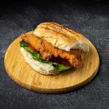 Pohovano pilece bijelo