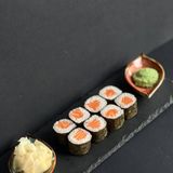 Losos maki rol 130g