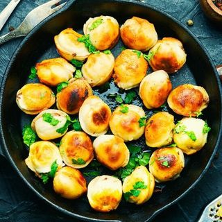 Pržene knedle (govedina i piletina) 200g