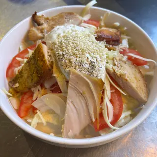 Pileća salata 280g