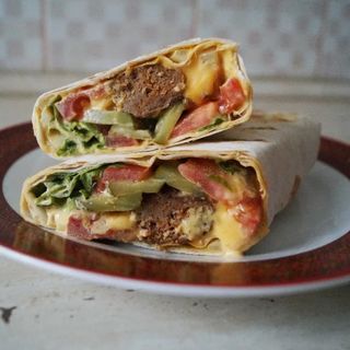shawarma cheeseburger