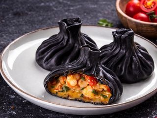 CRNI HINKALI SA GAMBORIMA