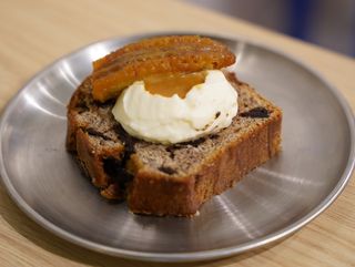 Banana Bread with cream cheese, homemade caramel & caramelized banana