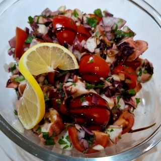 Salata sa hobotnicom