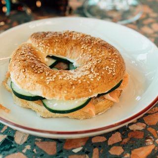 Salmon bagel