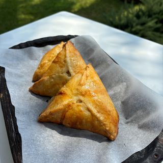 Trougao sa piletinom