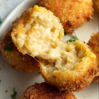 Mac & Cheese Balls