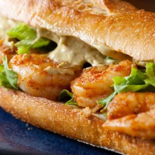 Shrimp Sandwich + Chips