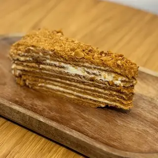 Honey Cake (aka Medovik)  110gr