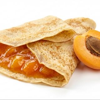 Posna palačinka sa džemom kajsija