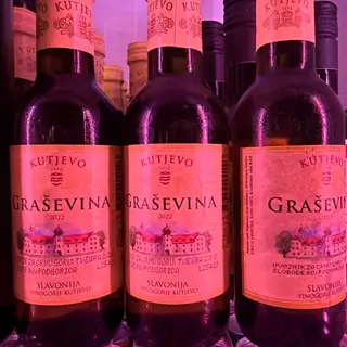 Graševina vino