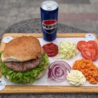 Hamburger i Pepsi
