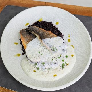 Sea bass fillet with wild rice
