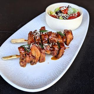 Yakitori chicken skewers