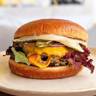 rest. Burger