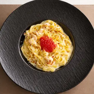 Tagliatelle sa gamborima i crvenim kavijarom