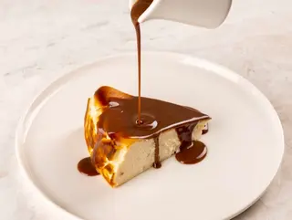San Sebastian cheesecake