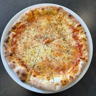 Pizza Quattro Formaggi