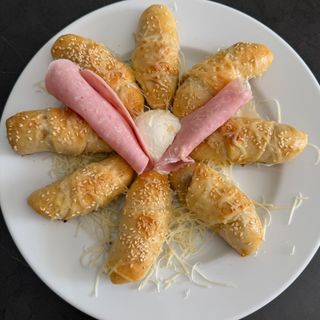 Kiflice šunka, sir