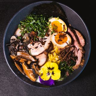 Yama Yama signature Tonkotsu
