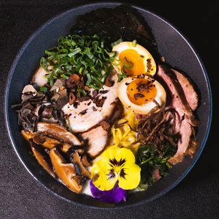Dizajniraj svoj svinjski ramen
