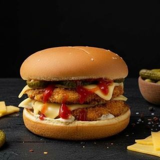 Double Cheeseburger