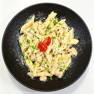 Pene sa gamborima
