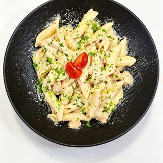Pene sa piletinom I šampinjonima