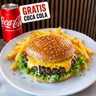 Teleći Burger + gratis Coca Cola
