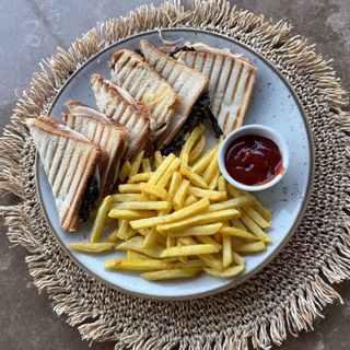Tost sendvic