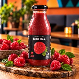 Prirodni hladno cijedjeni sok od maline